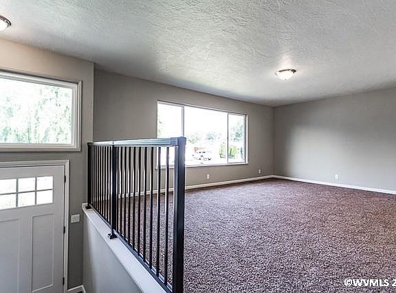 2nd image of 31849 Huckleberry Ln