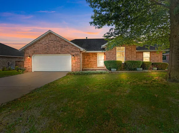 504 S Sarah Avenue, Republic, MO 65738