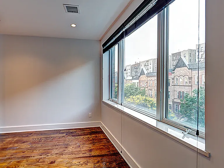 216 Edgecombe Ave #2 — Photo 8