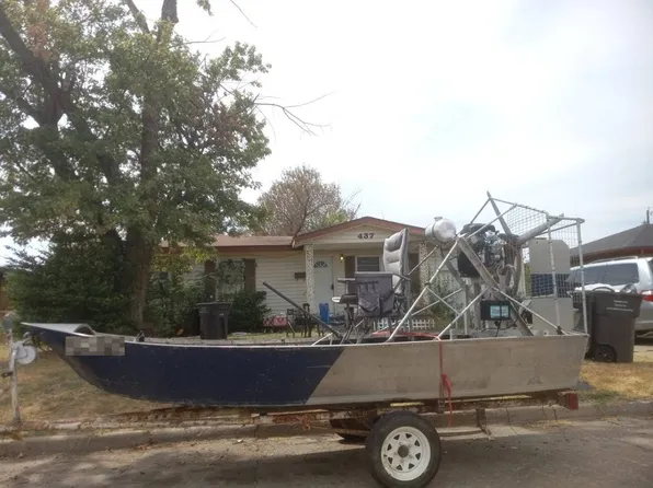 437 NE Elmhurst Ave, Bartlesville, OK 74006