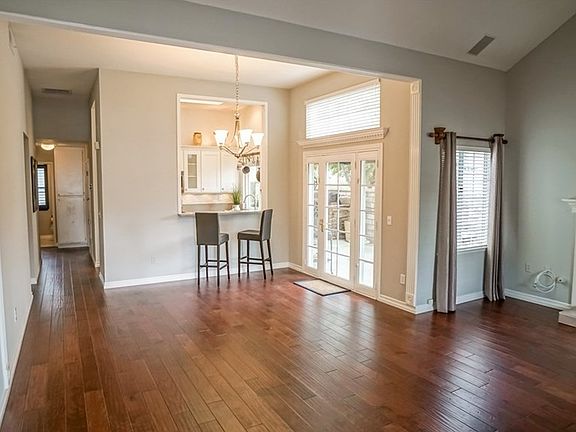 3rd image of 27142 Baxard Pl