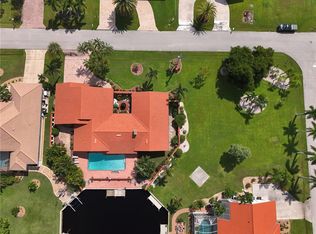 2700 Bay Ct #2, Punta Gorda, FL 33950