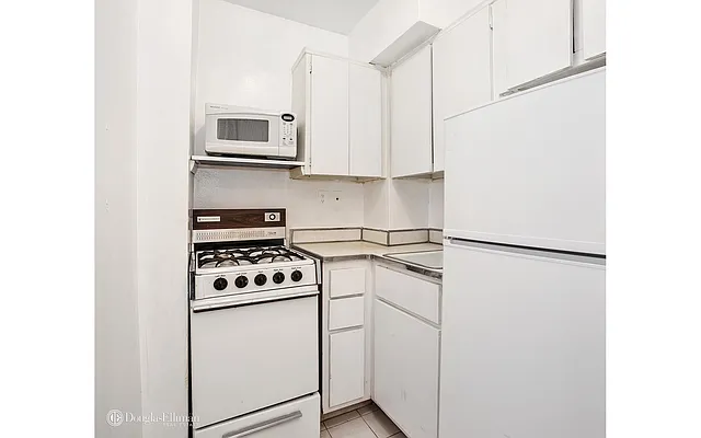 Sold by Douglas Elliman | media 2