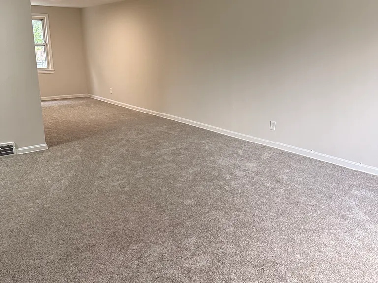 4042 Northfield Rd — Photo 6