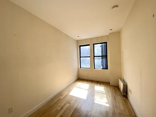 Rented by Bohemia Realty Group | media 5