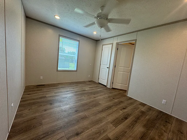 Brookside Manor — Photo 17