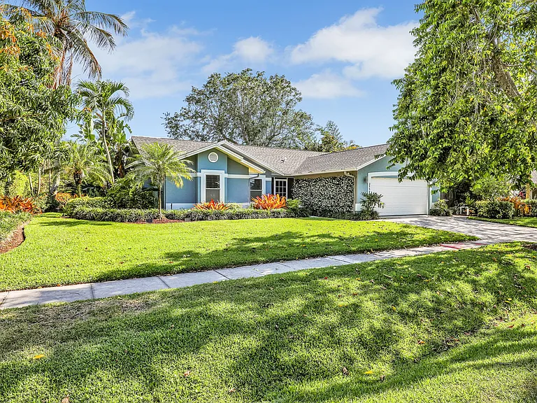 2554 Outrigger Ln — Photo 28