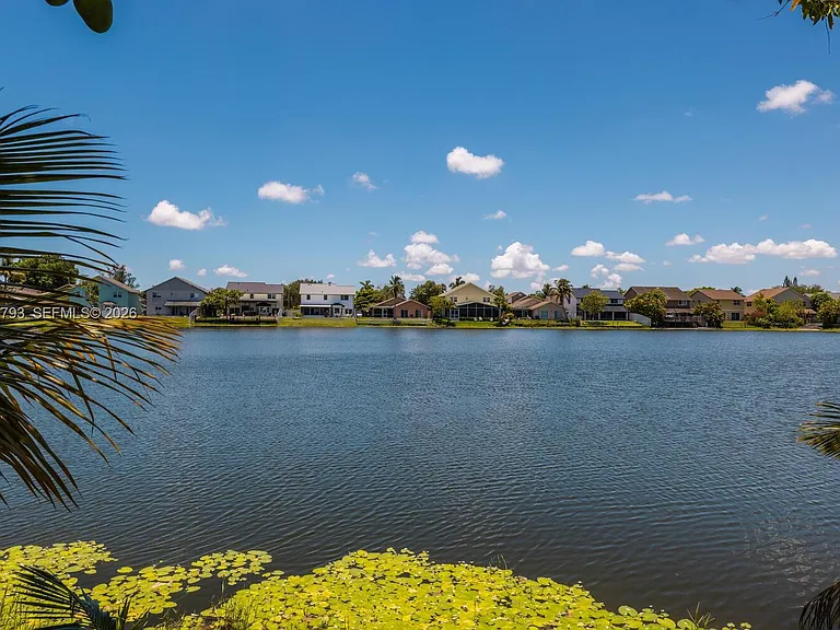 9650 SW 9th Ct — Photo 15