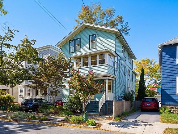 2nd image of 22-24 Teel St #1