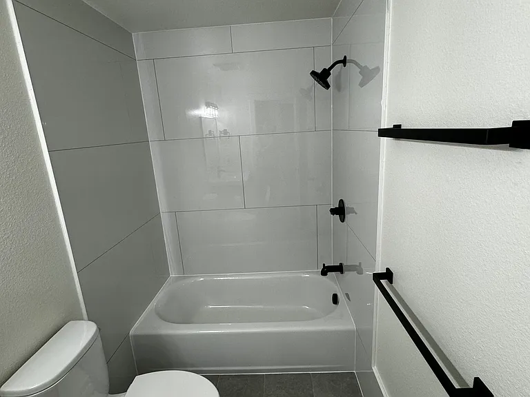1729 Madison St #3 — Photo 19