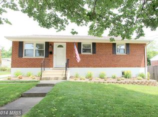 4609 Creek Shore Dr, Rockville, MD 20852