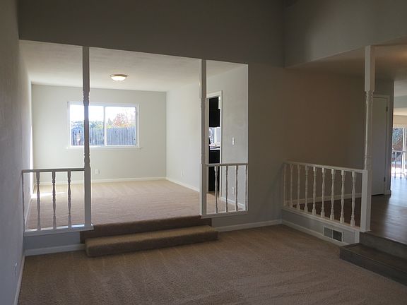 5th image of 3401 Mountaire Dr