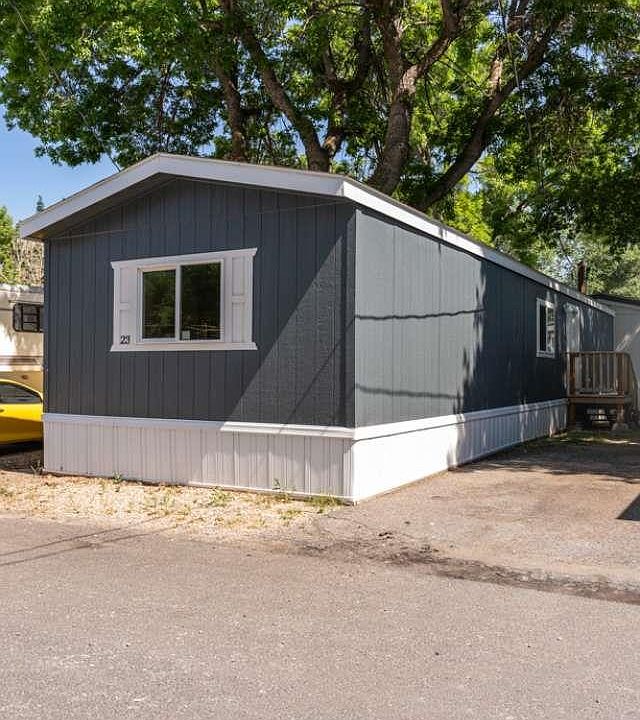 1st image of 1935 5th Ave #23
