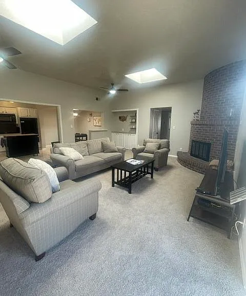 13012 Alice Ave NE — Photo 3