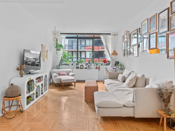 343 East 74th Street image 1 of 12