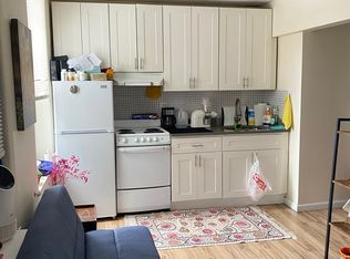 28-30 Steinway St #2, Astoria, NY 11103