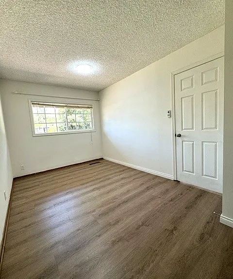 211 Green Oaks Dr — Photo 27