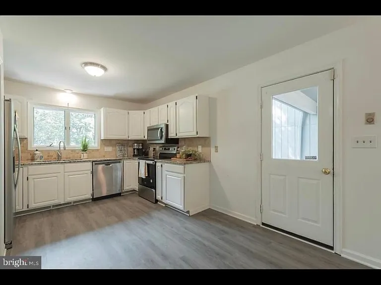 1 Tallwood Trl — Photo 33