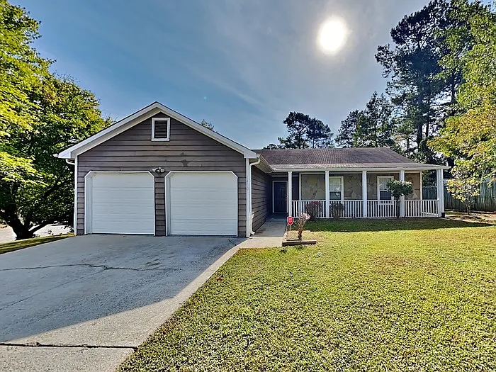 1410 Stoneleigh Way