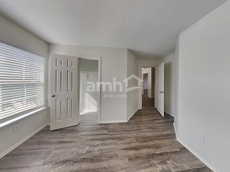 7819 Talladega Springs Ln — Photo 19
