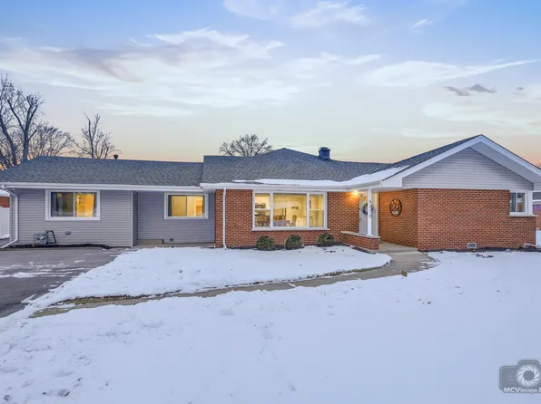 6210 Jody Ln, Tinley Park, IL 60477