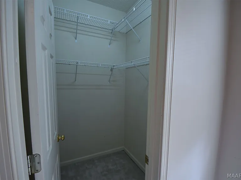 1691 Rambling Brook Ln — Photo 40