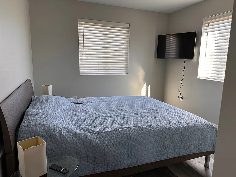 4601 E Robin Dr #1 — Photo 13