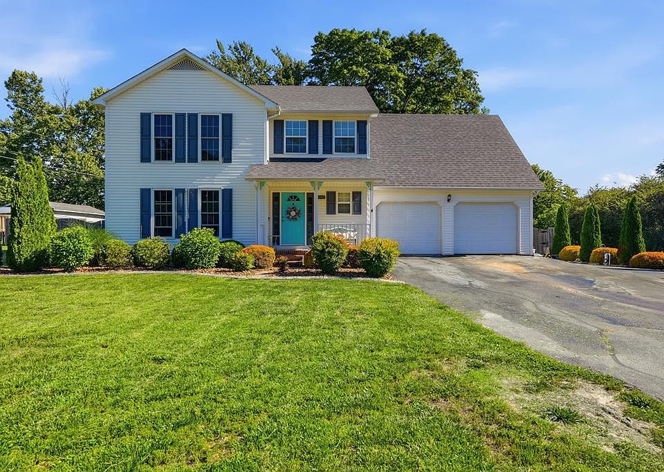 1st image of 640 Rockwell Dr