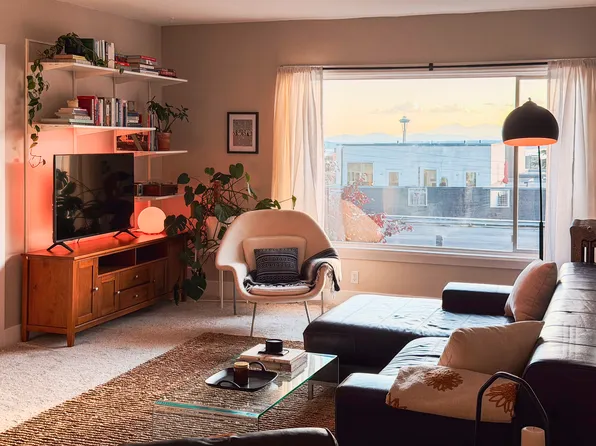 630 13th Ave E APT 3, Seattle, WA 98102