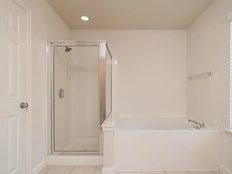 745 Rusk Rd — Photo 16