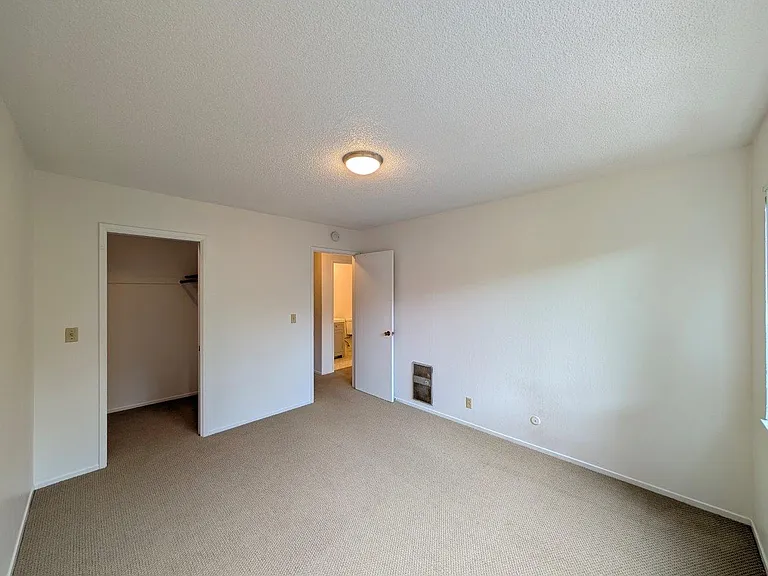 1925 Delaware St #1C — Photo 20