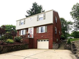 477 Byrlee Dr, Pittsburgh, PA 15237