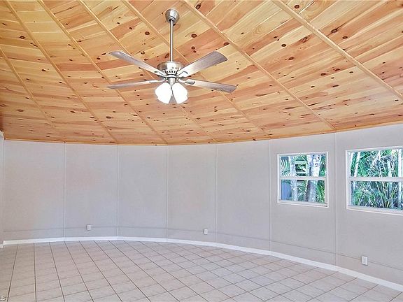 3rd image of 17242 Whitewater Ct