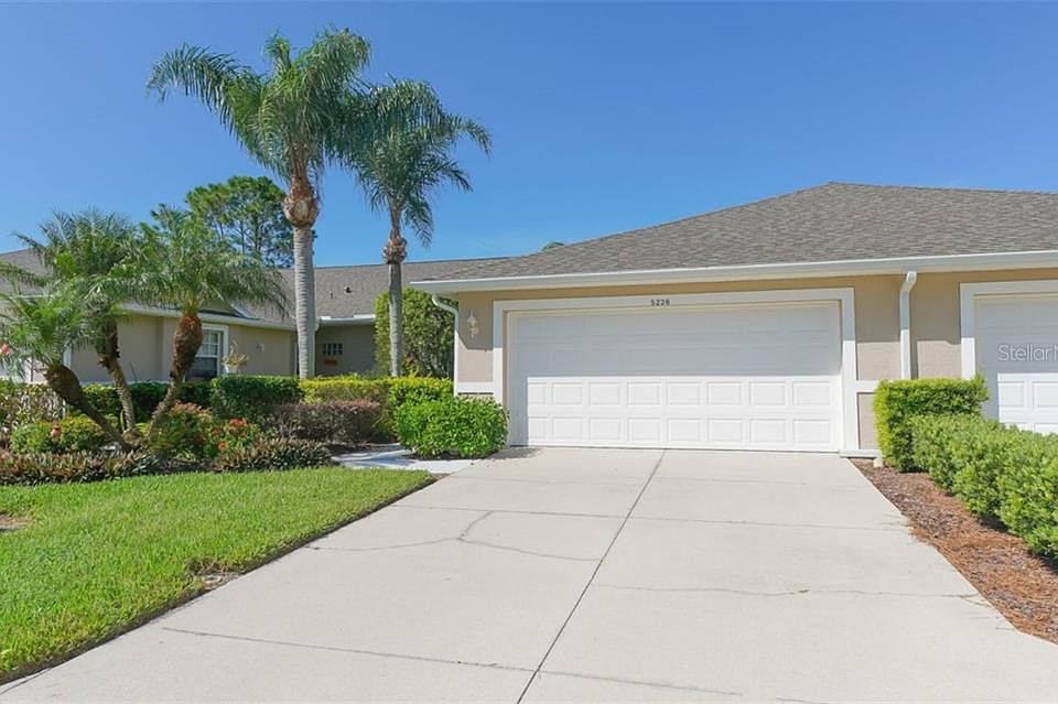 1st image of 5228 Mahogany Run Ave