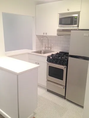 Rented by Mirador Real Estate | media 11