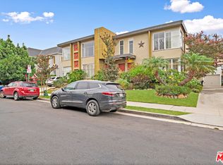 846 Alandele Ave #1/2, Los Angeles, CA 90036