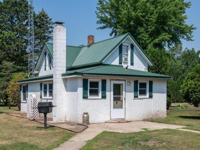 318 3rd Ave S, Bowlus, MN, 56314