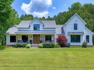 5859 Vicksboro Rd, Henderson, NC 27537
