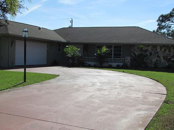2nd image of 558 SE Euclid Ln