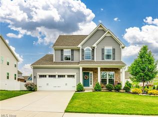 2029 S Woodland Dr, Akron, OH 44313