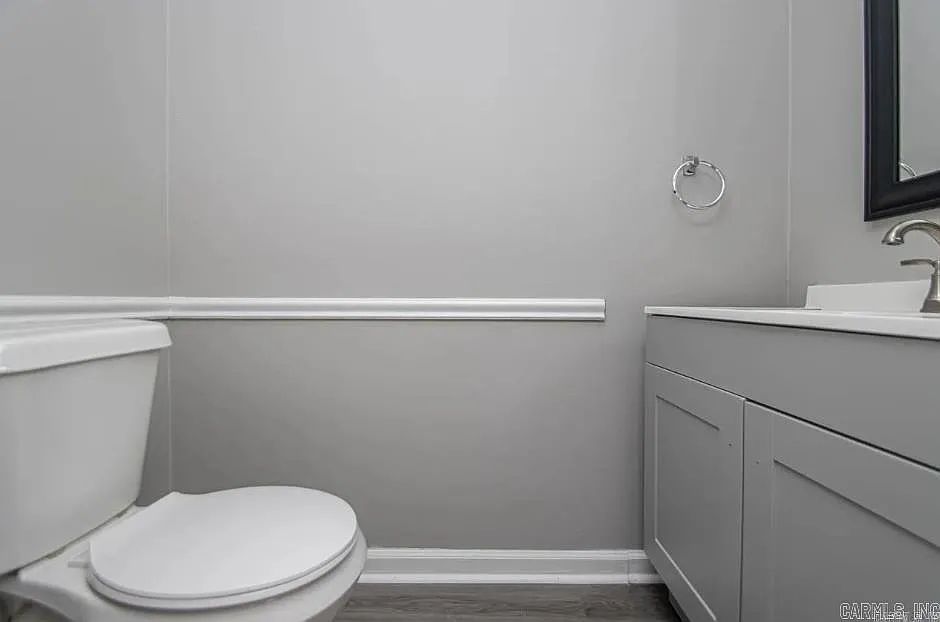 2 bed, 1.5 bath, 1170 sqft, $1,295 — Photo 4