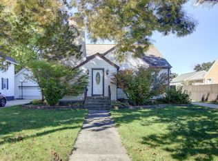 1507 6th Ave, Sterling, IL 61081