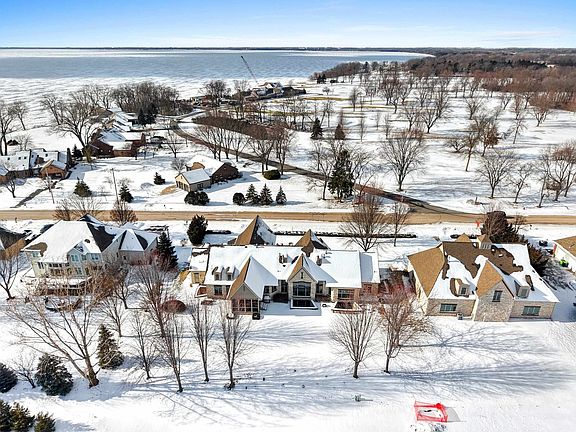 5th image of N8418 N Shore Rd