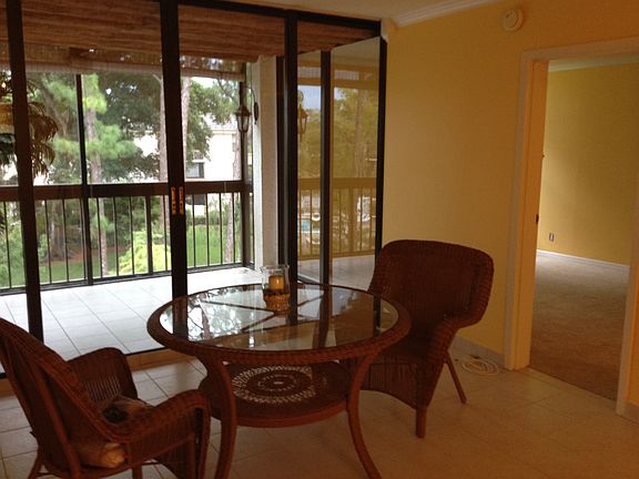 4th image of 8433 Forest Hills Dr APT 301