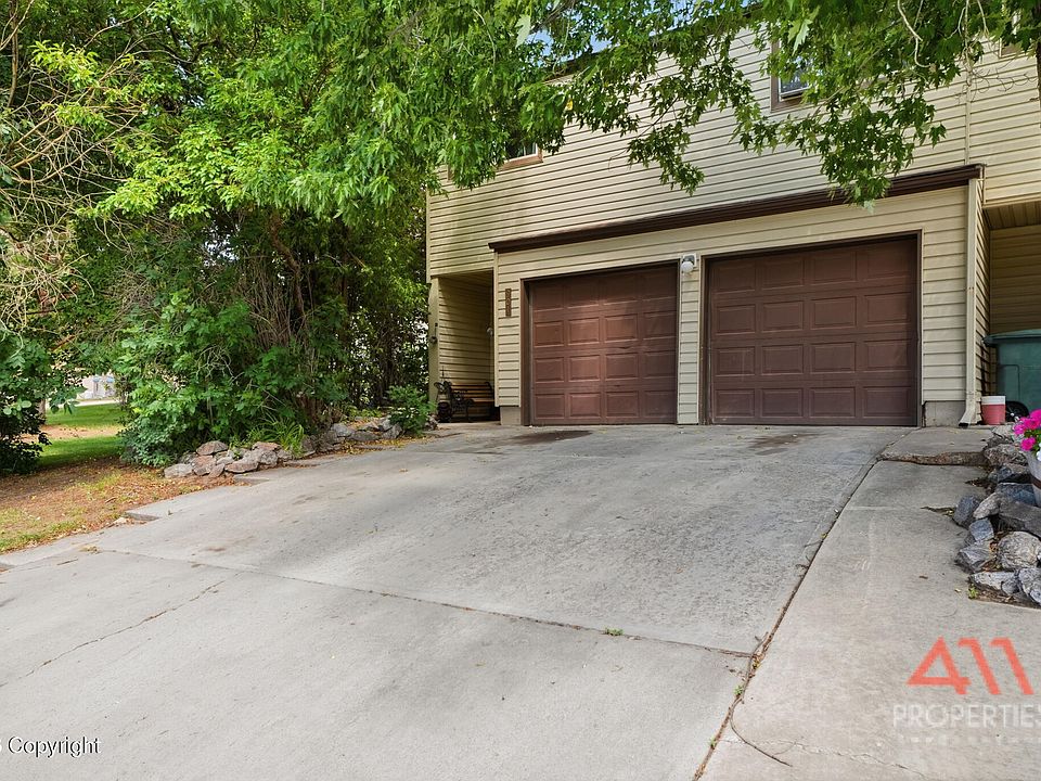 1st image of 901 S Gurley Ave
