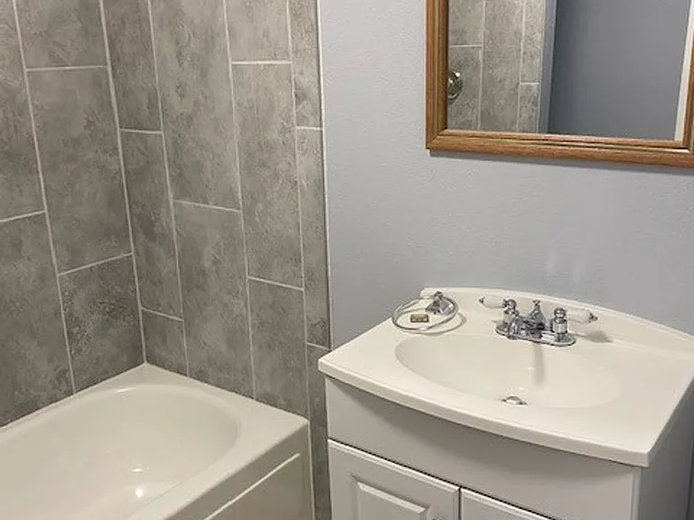 405 Pace St — Photo 22