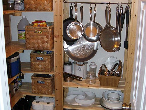 Walk-in pantry