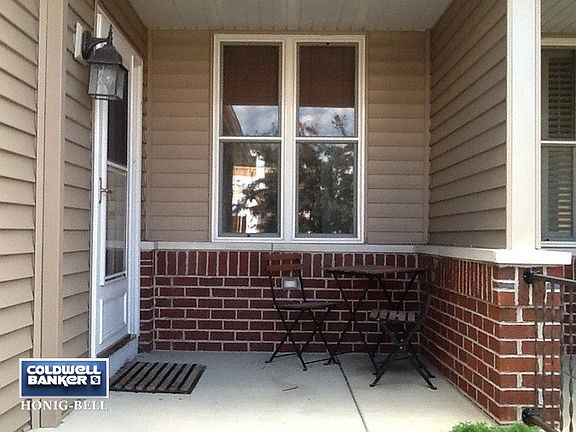3rd image of 3723 Green Tree Ln #3723