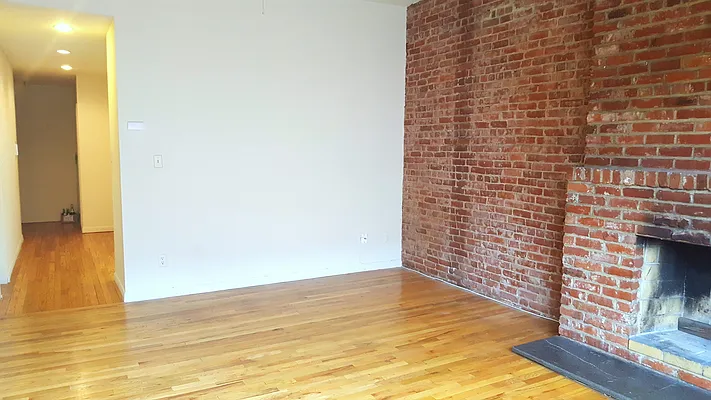 Rented by Manhattan Spaces | media 15