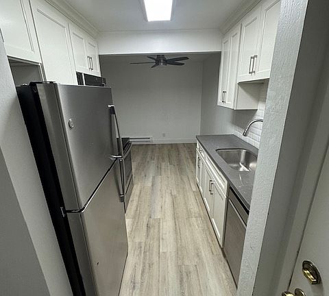 2nd image of 409 Evelyn Ave #05591973e